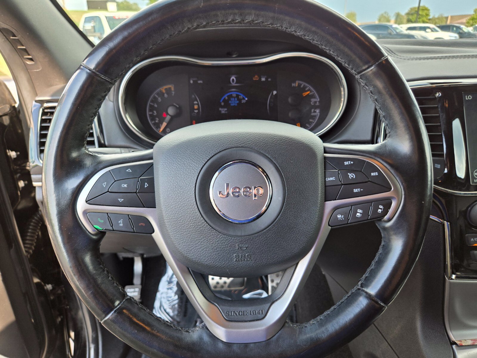 Used 2020 Jeep Grand Cherokee High Altitude AWD/4WD image 28