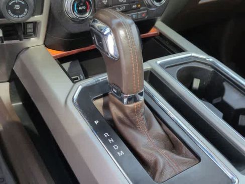 Used 2019 Ford F150 King Ranch w/ Equipment Group 601A Luxury AWD/4WD image 34