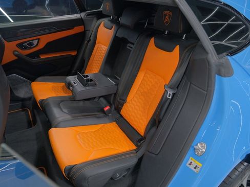 Used 2022 Lamborghini Urus image 28