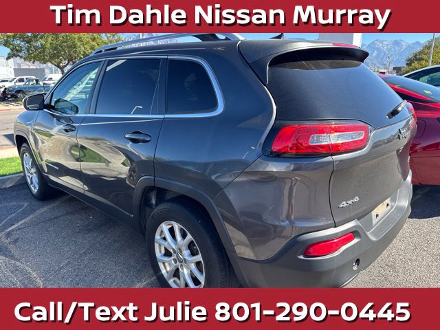 Used 2016 Jeep Cherokee Latitude AWD/4WD image 24
