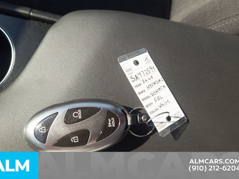 Used 2025 Hyundai Sonata SEL FWD image 18