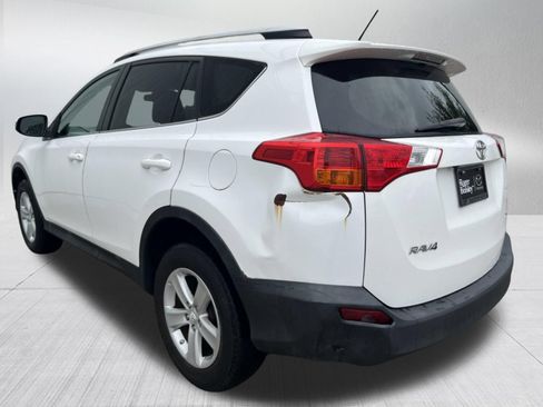 Used 2014 Toyota RAV4 XLE FWD image 6