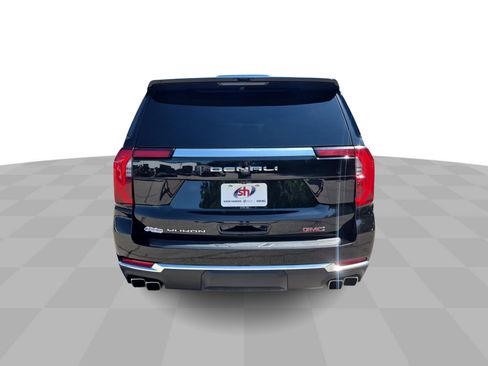 Certified 2025 GMC Yukon XL Denali w/ Sun & Power Step Package AWD/4WD image 8