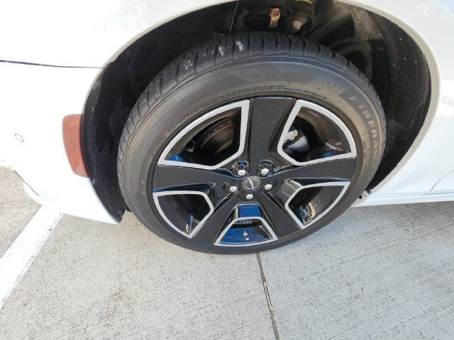 Used 2023 Chrysler 300 S w/ Comfort Group RWD image 9