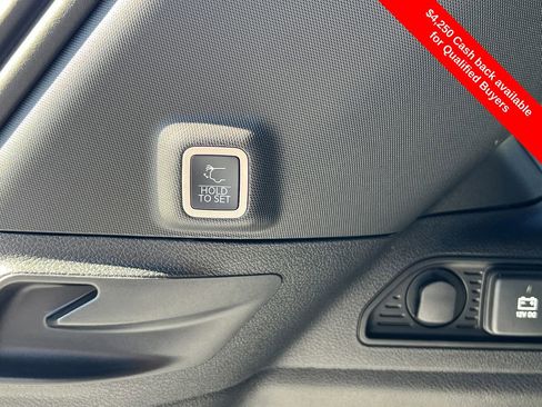 New 2025 Jeep Grand Cherokee Limited w/ Black Appearance Package image 26