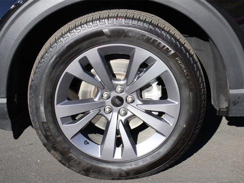 Certified 2024 Ford Explorer XLT w/ Equipment Group 202A image 14