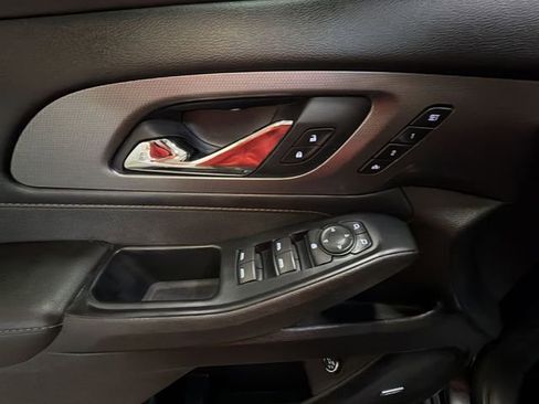 Certified 2021 Chevrolet Traverse Premier w/ Redline Edition image 13