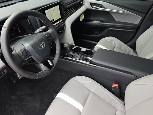 New 2026 Toyota Camry SE w/ Convenience Package AWD/4WD image 7