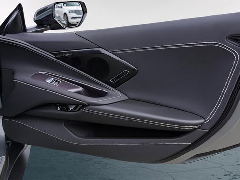 Certified 2023 Chevrolet Corvette Stingray Preferred Conv w/ Z51 Performance Package image 27