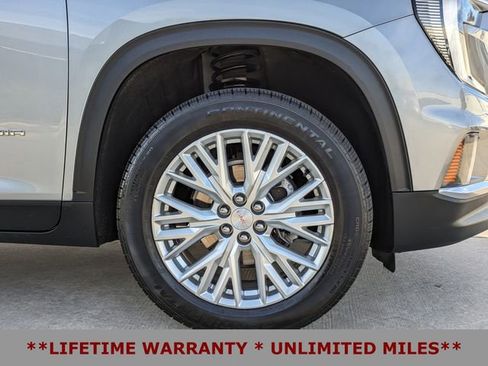 Used 2024 GMC Acadia Elevation w/ LPO, Roadside Safety Package image 12