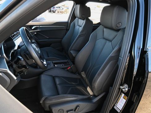 Certified 2022 Audi Q3 2.0T Premium Plus image 16