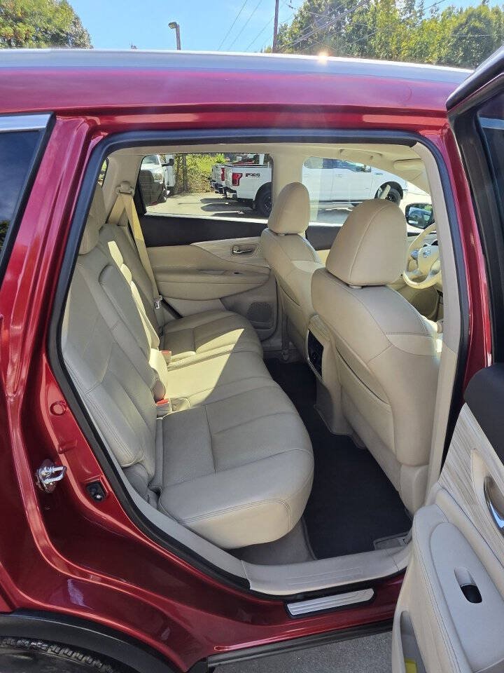 Used 2015 Nissan Murano Platinum w/ Platinum Technology Package FWD image 12