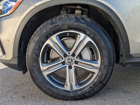 Used 2021 Mercedes-Benz GLC 300 GLC 300 w/ Multimedia Package image 10