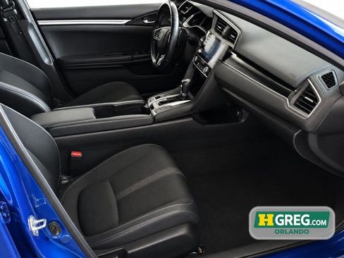 Used 2019 Honda Civic Sport image 11
