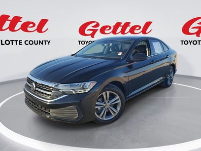 Used 2023 Volkswagen Jetta SE