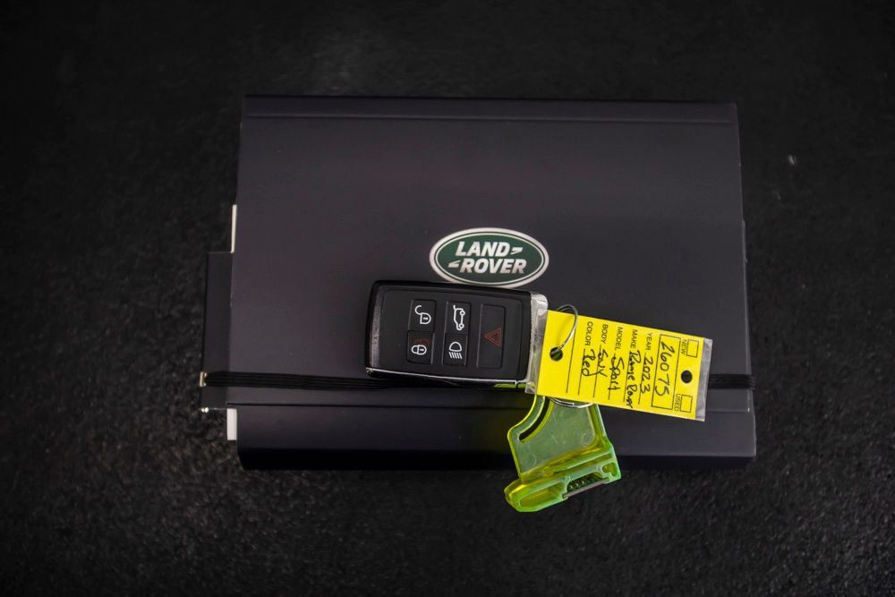 Used 2023 Land Rover Range Rover Sport SE AWD/4WD image 47