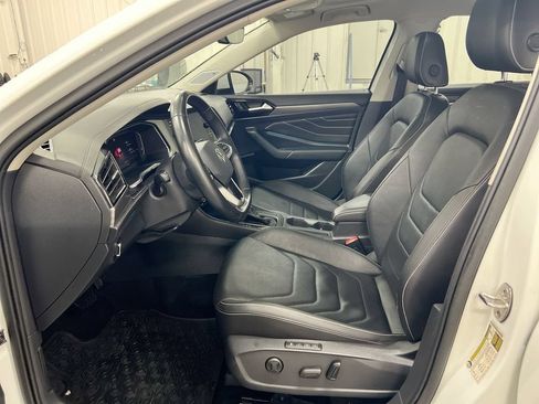 Used 2023 Volkswagen Jetta SEL FWD image 21