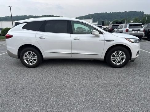 Used 2019 Buick Enclave Essence FWD image 4