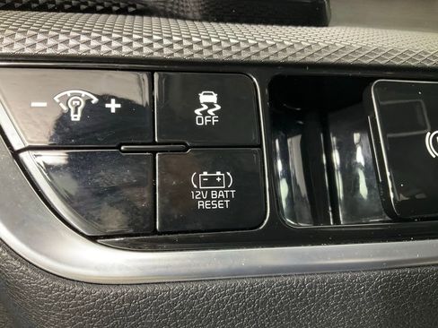 Used 2023 Kia Sportage LX image 22