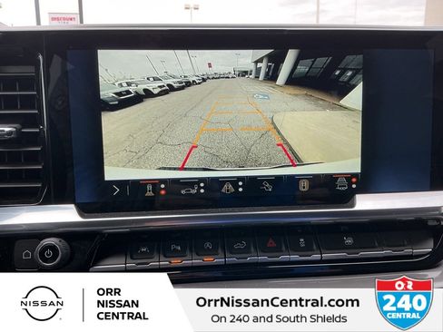 Used 2024 Chevrolet Silverado 1500 High Country w/ High Country Premium Package image 26