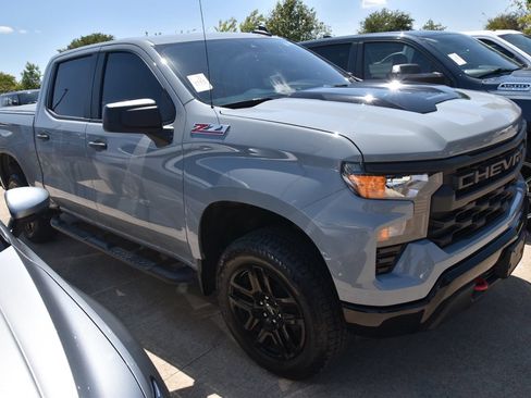 Used 2024 Chevrolet Silverado 1500 Custom Trail Boss AWD/4WD image 4