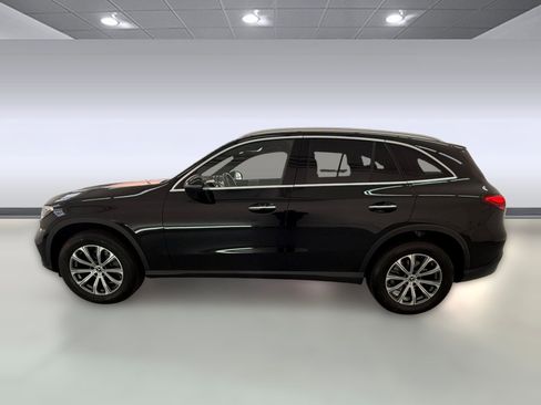 Certified 2024 Mercedes-Benz GLC 300 GLC 300 image 2