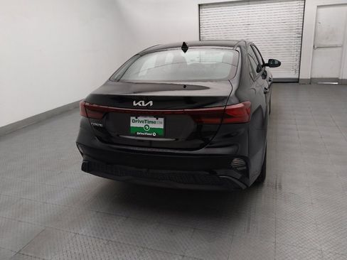 Used 2023 Kia Forte LXS FWD image 7