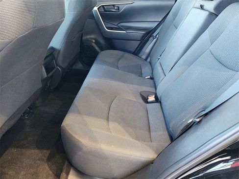 Used 2020 Toyota RAV4 LE image 38