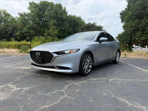 Used 2020 MAZDA MAZDA3 Sedan w/ Select Package FWD image 1