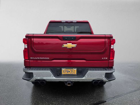 Used 2025 Chevrolet Silverado 1500 LTZ w/ Technology Package AWD/4WD image 4