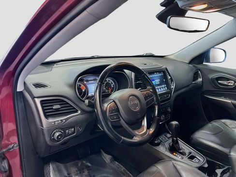 Used 2021 Jeep Cherokee Latitude Lux w/ Sun & Sound Group AWD/4WD image 9