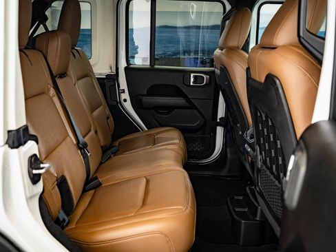 Used 2020 Jeep Wrangler Unlimited Rubicon image 34