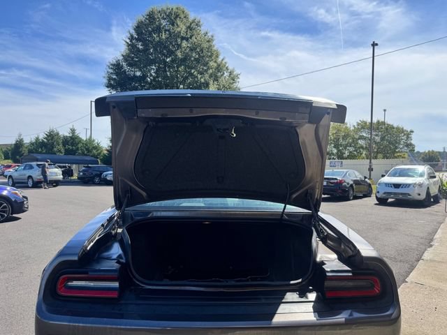 Used 2023 Dodge Challenger SXT RWD image 17