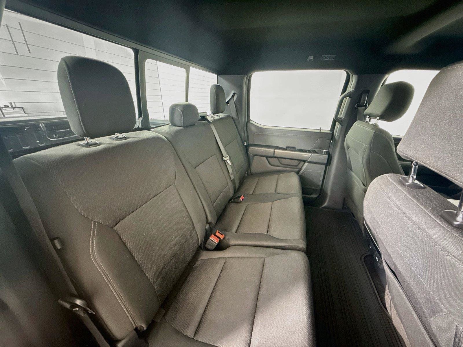 Used 2022 Ford F150 XLT w/ Equipment Group 302A High RWD image 28