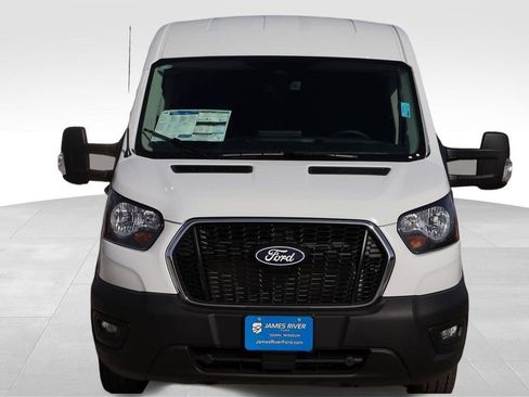New 2026 Ford Transit 250 148 Medium Roof Extended AWD w/ Load Area Protection Package image 7