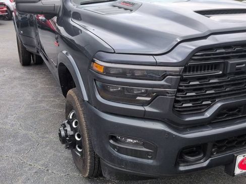 New 2026 RAM 3500 Limited AWD/4WD image 8