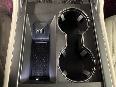 New 2026 Lincoln Nautilus Reserve w/ Jet Appearance Package image 18