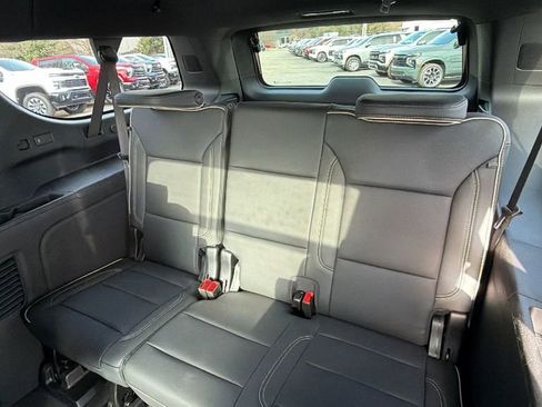 New 2026 Chevrolet Suburban Premier w/ Sun And Tow Package image 18