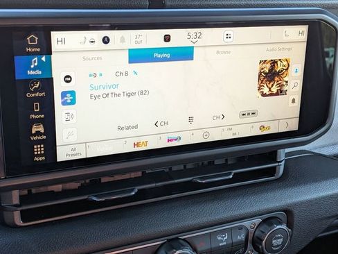 New 2026 Jeep Gladiator Sport image 20