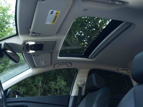 Used 2023 Honda Accord Touring image 34