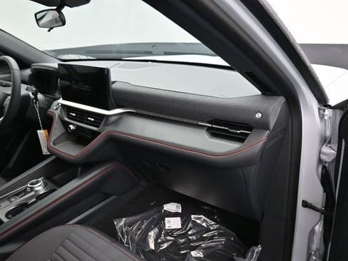 New 2026 Ford Explorer ST-Line w/ ST-Line Street Pack image 11