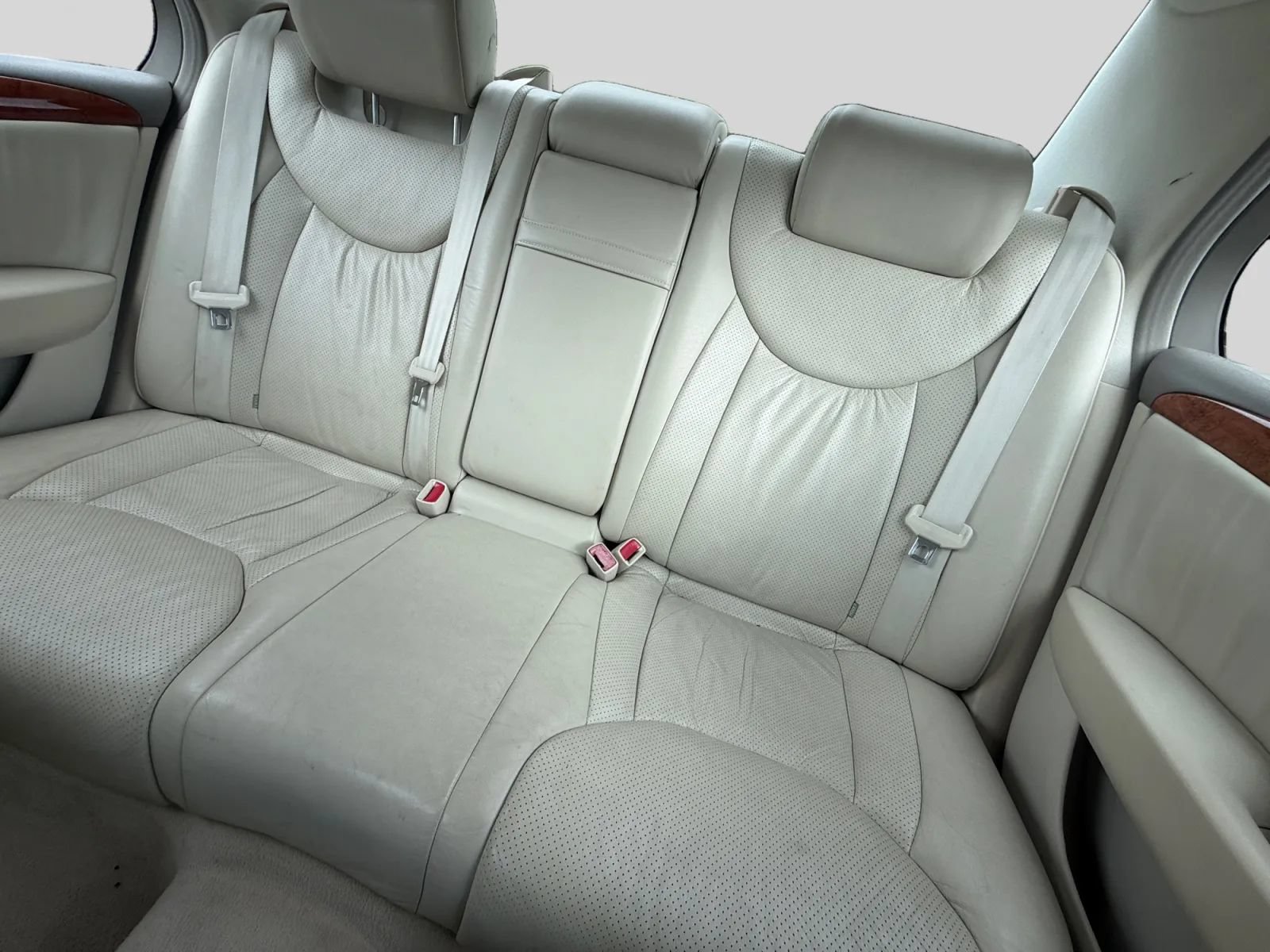 Used 2003 Lexus LS 430 RWD image 13