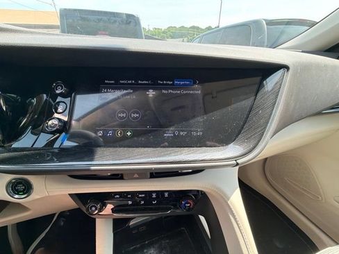 Used 2023 Buick Envision Preferred FWD image 10