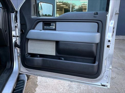 Used 2014 Ford F150 XLT w/ Equipment Group 302A Luxury image 22