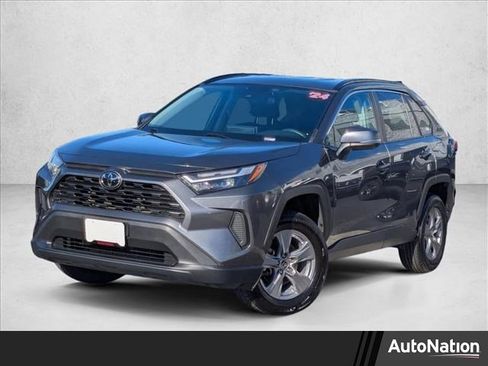 Used 2024 Toyota RAV4 XLE image 1