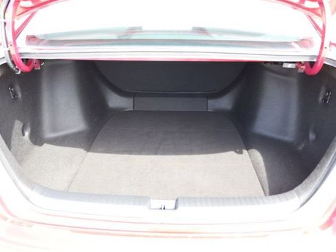 Certified 2023 Honda Accord LX image 13