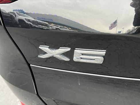 Used 2019 BMW X5 xDrive40i w/ Premium Package image 9