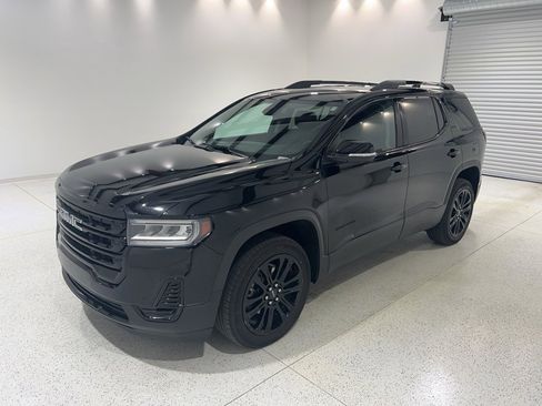 Used 2023 GMC Acadia SLE w/ Driver Convenience Package image 8