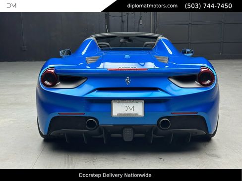 Used 2016 Ferrari 488 Spider image 7
