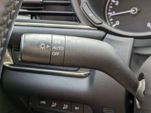 Used 2021 MAZDA CX-30 2.5 Turbo w/ Premium Package image 27